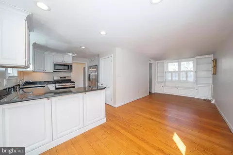 Living - 128 Homestead Rd, Wayne, PA 19087 photo 2 of 2
