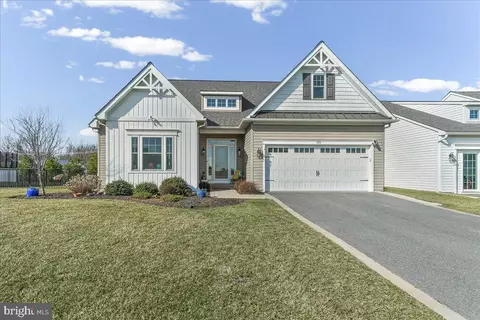 320 Greenwood Dr, Oxford, PA 19363