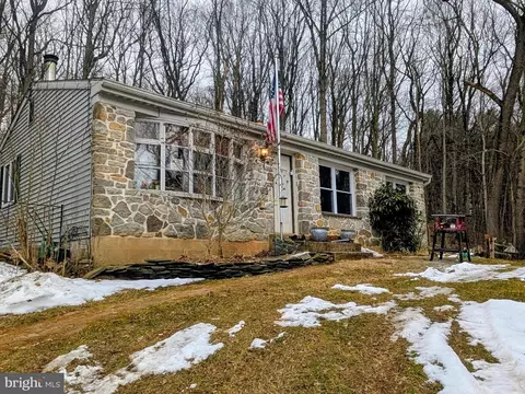306 Gum Tree Rd, Coatesville, PA 19320