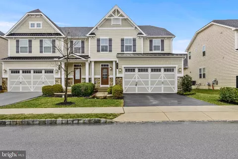 319 Quarry Point Rd, Malvern, PA 19355