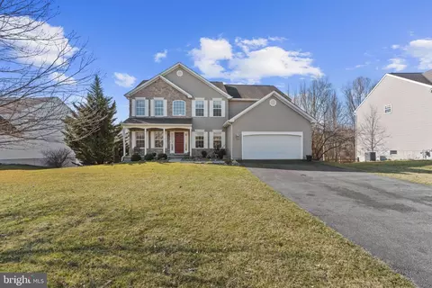 311 Cornerstone Ct, Oxford, PA 19363