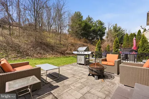 Exterior - 159 Penns Manor Dr, Kennett Square, PA 19348 photo 7 of 9