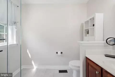 Entry Way - 159 Penns Manor Dr, Kennett Square, PA 19348 photo 10 of 14