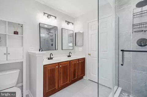 Bath - 159 Penns Manor Dr, Kennett Square, PA 19348 photo 2 of 5