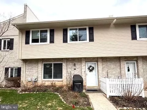 111 Village Walk, Exton, PA 19341