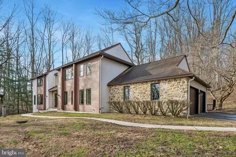 2797 Brintons Bridge Rd, West Chester, PA 19382