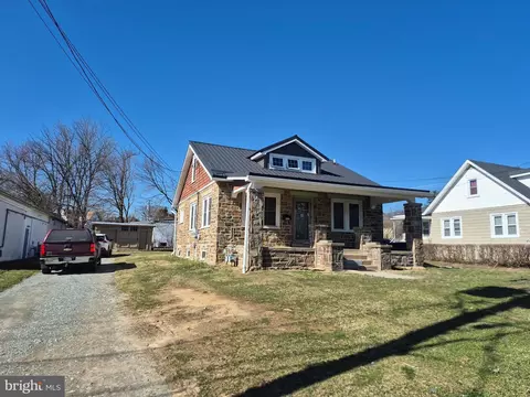 552 Lincoln St, Oxford, PA 19363