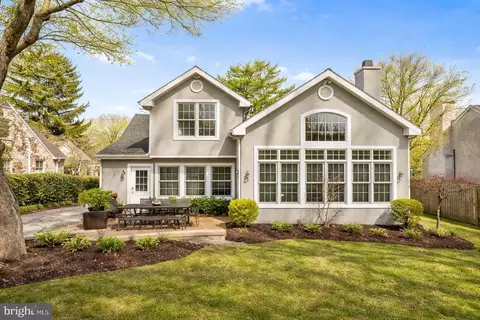 Exterior - 220 S Valley Forge Rd, Devon, PA 19333 photo 4 of 6