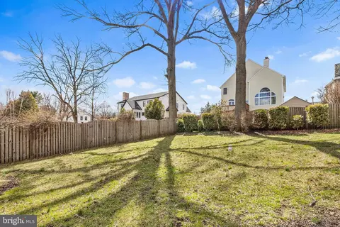 Exterior - 220 S Valley Forge Rd, Devon, PA 19333 photo 5 of 6