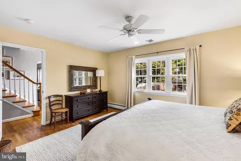 Bedroom - 220 S Valley Forge Rd, Devon, PA 19333 photo 3 of 7