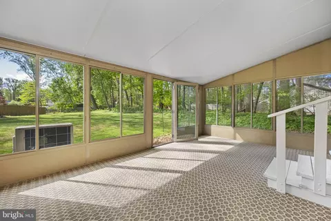 Exterior - 304 Crump Rd, Exton, PA 19341 photo 6 of 7