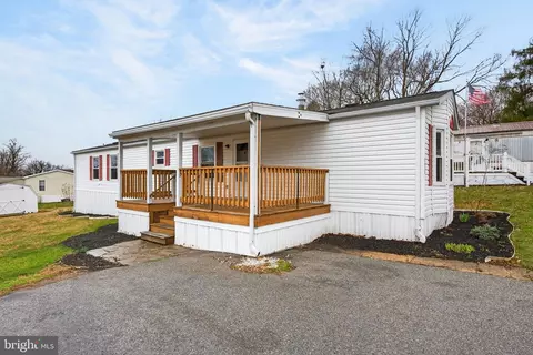 212 Michael Rd, Honey Brook, PA 19344