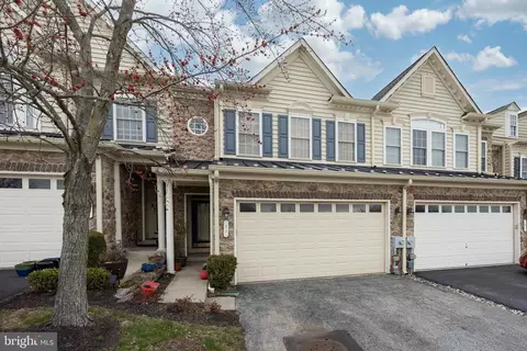 11 Rinehart Rd, Pottstown, PA 19465