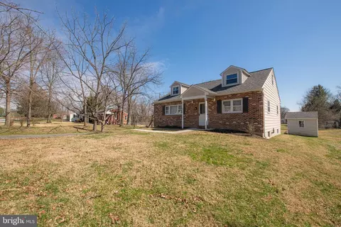 1019 Hares Hill Rd, Phoenixville, PA 19460