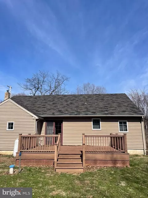 Exterior - 256 Line Rd, Kennett Square, PA 19348 photo 2 of 5