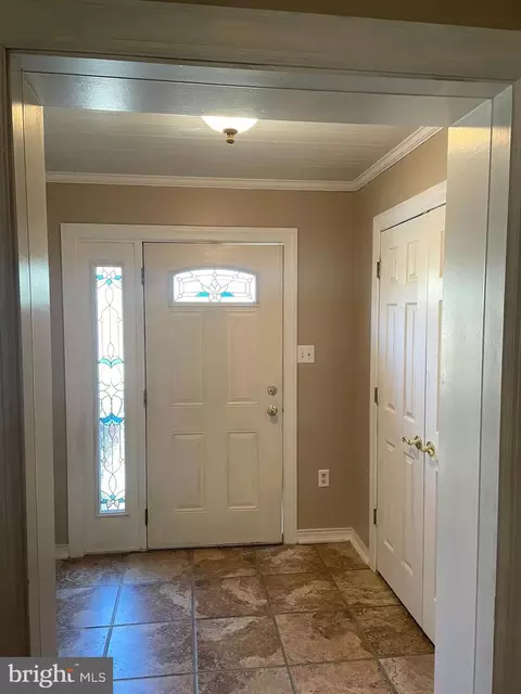 Entry Way - 256 Line Rd, Kennett Square, PA 19348 photo 2 of 2