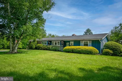 2290 2310 Horseshoe Trl, Chester Springs, PA 19425