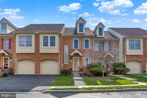 1212 Black Powder Dr, Phoenixville, PA 19460