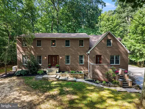 1450 Cornerstone Dr, Pottstown, PA 19465