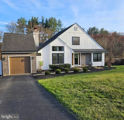 259 S Thistle Down Dr, Kennett Square, PA 19348