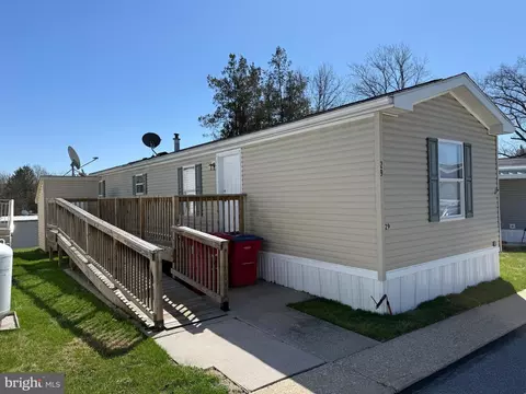 29 Terrace Dr, Phoenixville, PA 19460