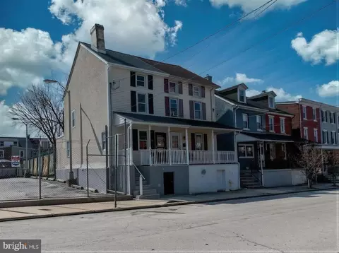 328 Church St, Phoenixville, PA 19460