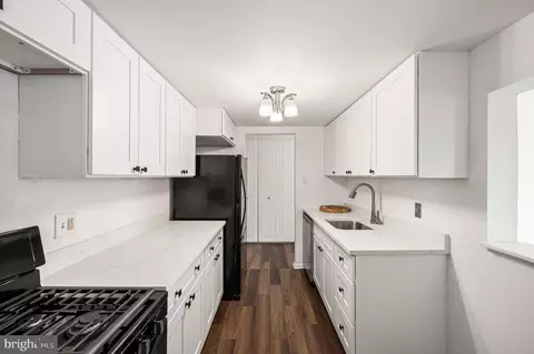 Kitchen - 356 Drummers Ln #356, Wayne, PA 19087 photo 1 of 1