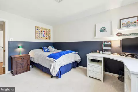 Bedroom - 566 Upper Weadley Rd, Wayne, PA 19087 photo 7 of 8