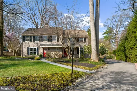 Exterior - 322 Devon State Rd, Devon, PA 19333 photo 2 of 11