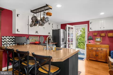 Kitchen - 322 Devon State Rd, Devon, PA 19333 photo 2 of 4