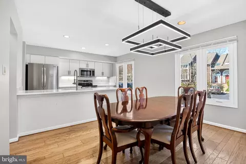 Dining - 274 Fox Run, Exton, PA 19341 photo 1 of 2