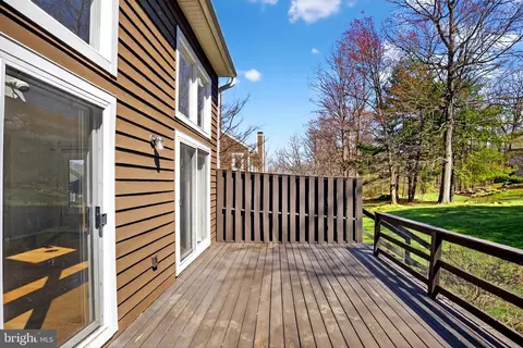 Exterior - 274 Fox Run, Exton, PA 19341 photo 4 of 6