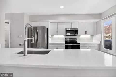 Kitchen - 274 Fox Run, Exton, PA 19341 photo 1 of 4