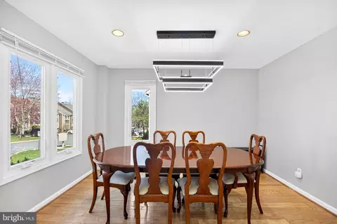 Dining - 274 Fox Run, Exton, PA 19341 photo 2 of 2