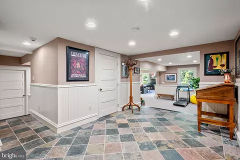 Entry Way - 312 S Waterloo Rd, Devon, PA 19333 photo 14 of 15