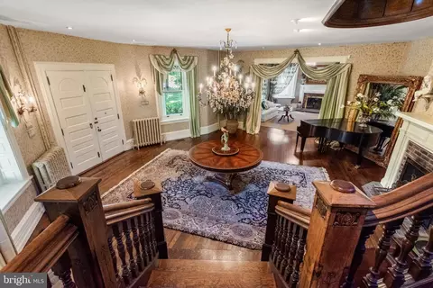 Entry Way - 312 S Waterloo Rd, Devon, PA 19333 photo 5 of 15