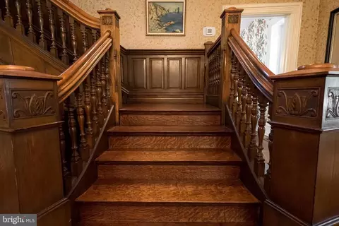Entry Way - 312 S Waterloo Rd, Devon, PA 19333 photo 3 of 15