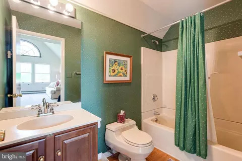 Bath - 312 S Waterloo Rd, Devon, PA 19333 photo 7 of 7