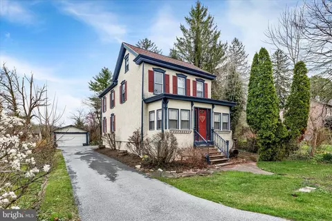 803 Pughtown Rd, Spring City, PA 19475