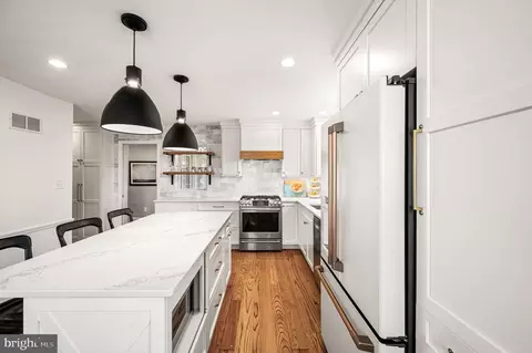 Kitchen - 2 Briar Rd, Wayne, PA 19087 photo 4 of 4