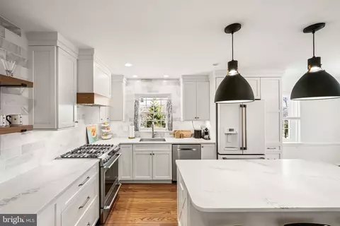 Kitchen - 2 Briar Rd, Wayne, PA 19087 photo 2 of 4