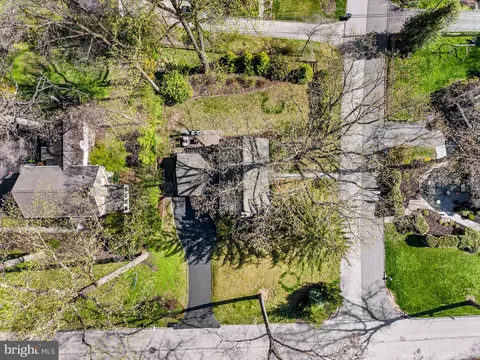 View/Area - 2 Briar Rd, Wayne, PA 19087 photo 1 of 3