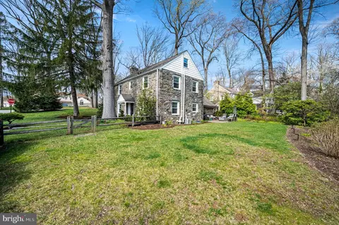 Exterior - 2 Briar Rd, Wayne, PA 19087 photo 7 of 7