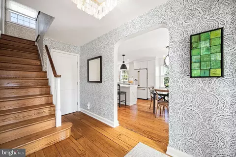 Entry Way - 2 Briar Rd, Wayne, PA 19087 photo 2 of 9