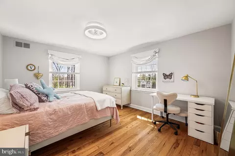 Bedroom - 2 Briar Rd, Wayne, PA 19087 photo 5 of 6