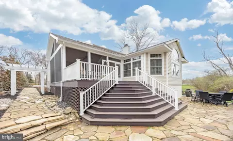 Exterior - 3 Hunter Dr, Glenmoore, PA 19343 photo 10 of 14