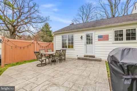 Exterior - 329 Devonshire Rd, Devon, PA 19333 photo 5 of 5
