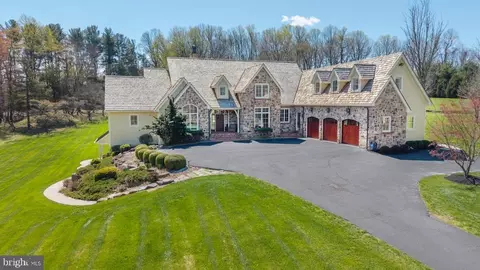 200 Parsons Rd, Landenberg, PA 19350