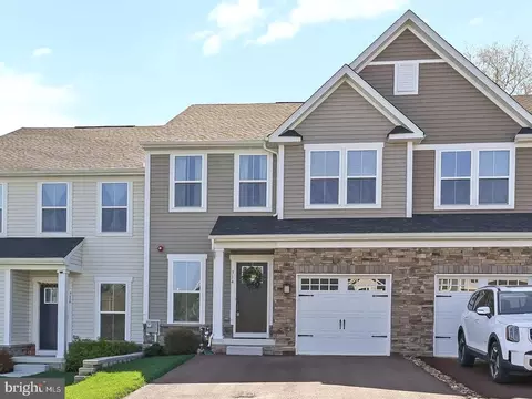 714 Cascade Way, Kennett Square, PA 19348