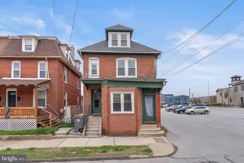 141 Washington Ave, Downingtown, PA 19335